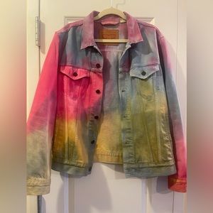 Customized tie dye Levi’s jacket.